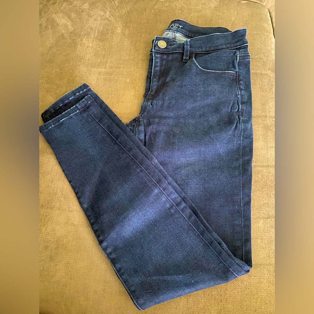 LOFT size 4 super skinny jeans